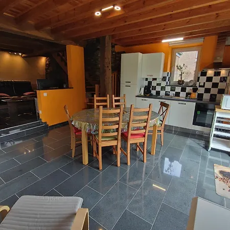 Semesterbostad La Catiche *