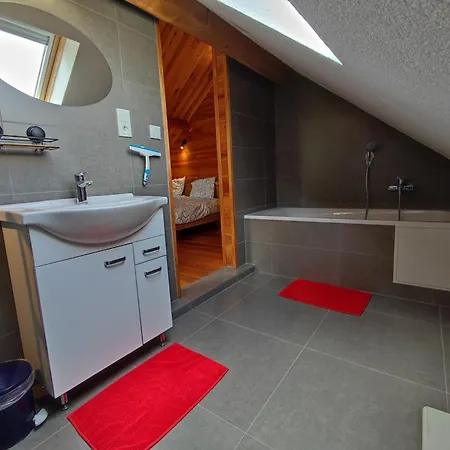 Semesterbostad La Catiche *